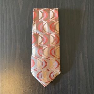 Arrow Peach Necktie